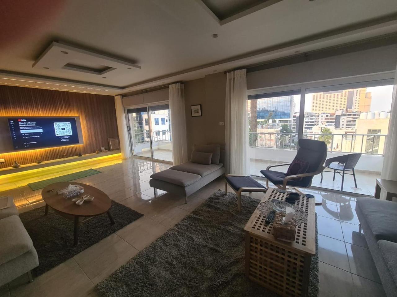 Amman's Prestigious Apartment
